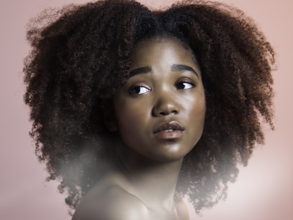 Жирність шкіри голови